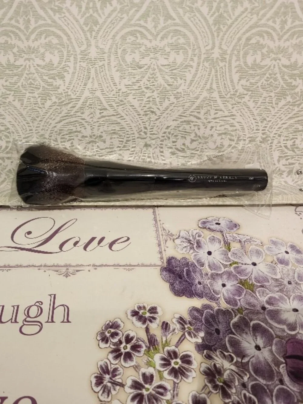 Savvy Minerals Veil Brush #20837 v.1 NWT